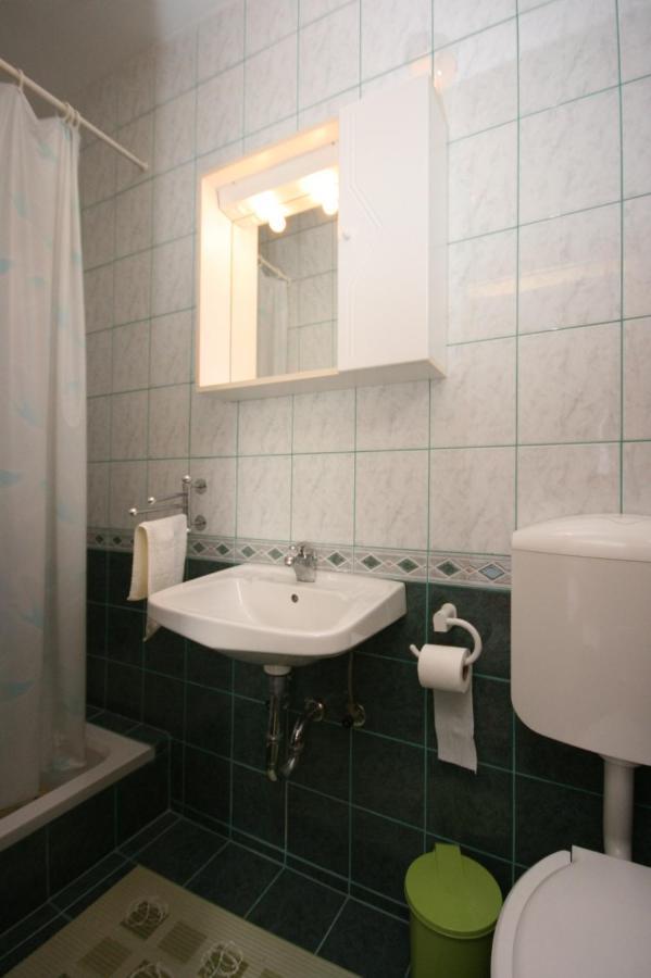 Apartment Stara Novalja 6301B 외부 사진